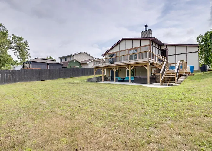 Lakefront Family 13 Mi From Gateway Arch! Holiday home *